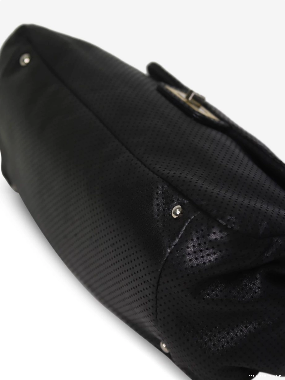 Affordable HOT SALE Women 2006-2008 flap shoulder bag CHANEL fully-perforated 0501
